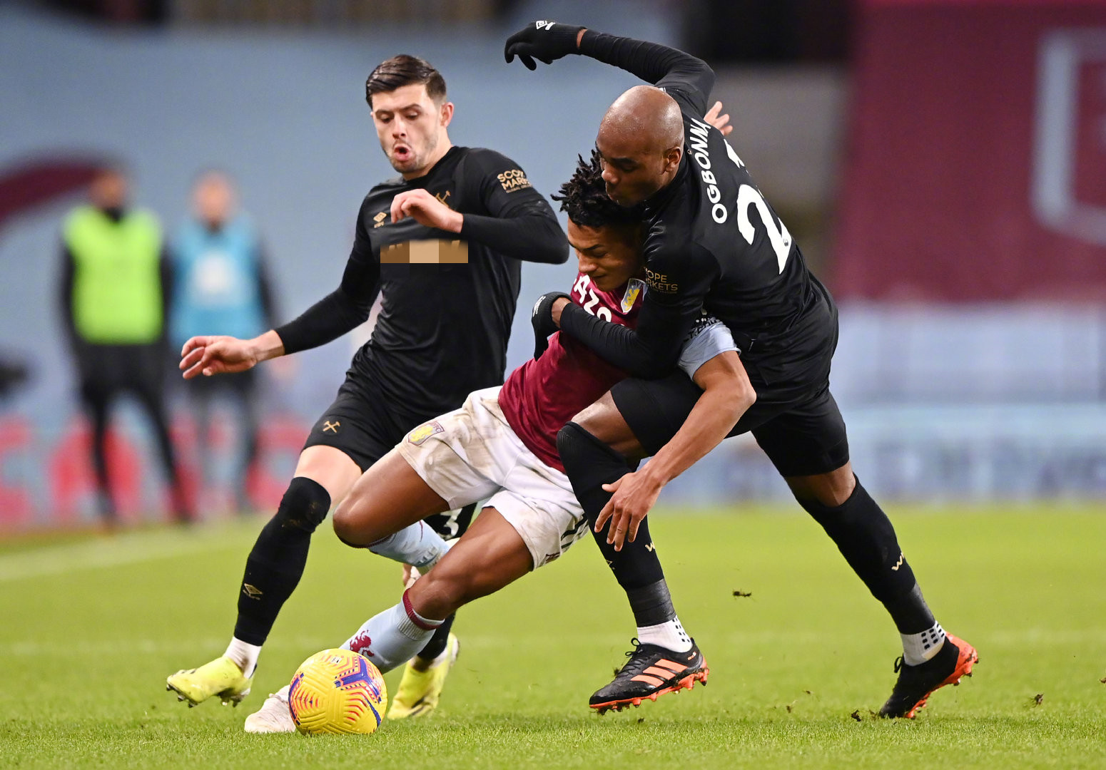 中难以脱颖 中难以脱颖