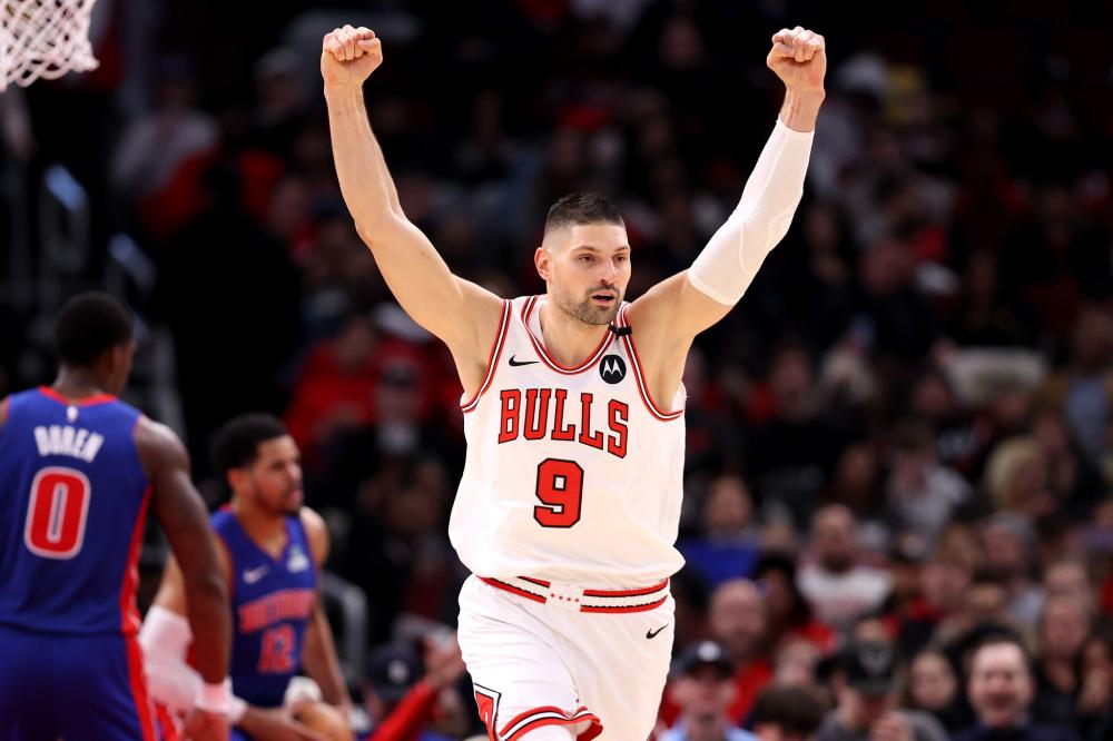 更是对青少 更是对青少